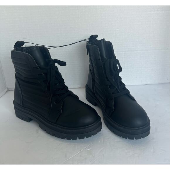 NWT MUDD Burbank Black Vegan Lug Platform Sole Lace Up Zip Comfort Combat Boot 8 - Picture 1 of 12